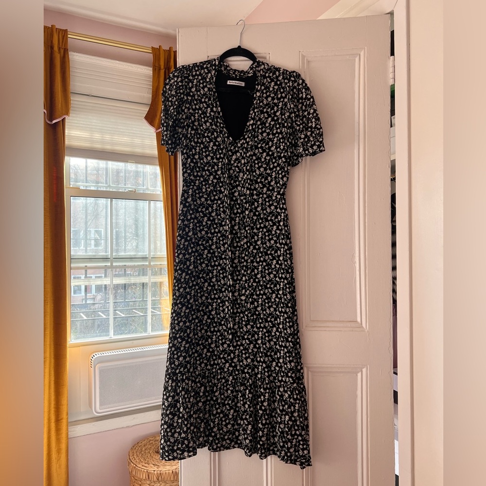 Reformation Reeds Dress, Maria print (black/white floral), size 6